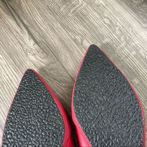 SIGERSON MORRISON Rain or Shine Rubber Pointed Toe Skimmer Cherry Red Flat - Picture 12 of 15